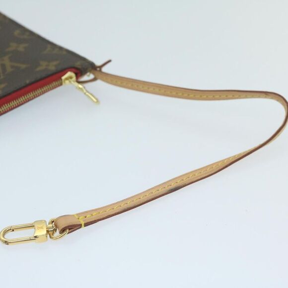 Pre Loved louis vuitton Women Monogram Pouches - Picture 7 of 8